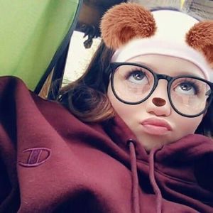 Meet your Posher, Jasmine